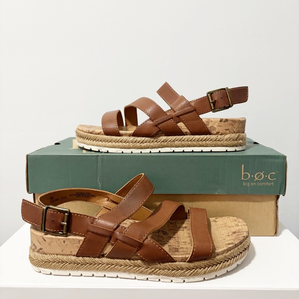 boc Harper Sandals Womens Sz 7 Light Brown Strappy Wedge Slingback‎ Buckle b.o.c